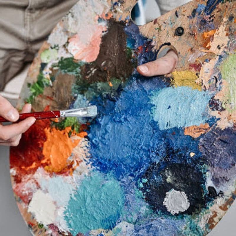 A palette filled with colours